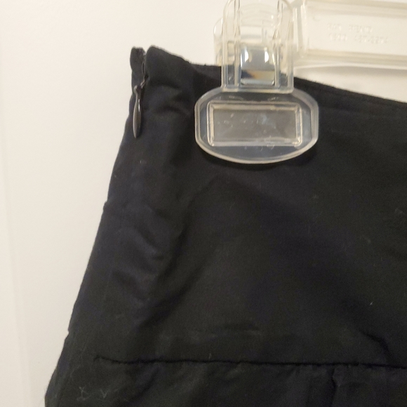 12/$30 π€ EUC black tired skirt from banana republic - Picture 4 of 6